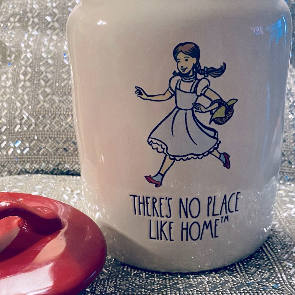 👠🌪️Rae Dunn Wizard of Oz Dorothy Toto Cookie Jar🌪️ 👠